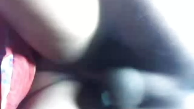 سنہرے بالوں والی لچکدار کام کے ساتھ ایک افلام سکسی ترکی ہنر مند