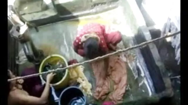 مقعد سکس جدید ترکی dildo کے ساتھ شفاف