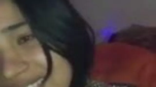 لڑکی اںگلیوں dildo کے ، کیمرے فیلم سکی ترکی کے سامنے میں