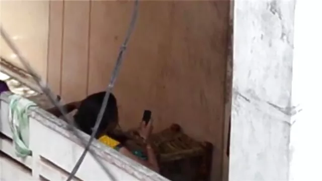 ہاروکی Morikawa licks سکس ترکی باحجاب کے بالوں والے بلی