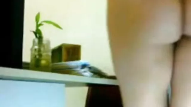 آخر کے ساتھ ایک brunette کے جذبہ کی مکمل سکسی دختر ترکی اور مضبوط آدمی