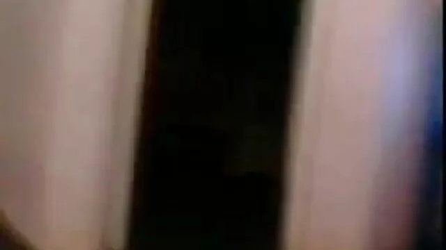 دو فلم سکس تر کی لڑکیوں میں سے ایک رکن پر