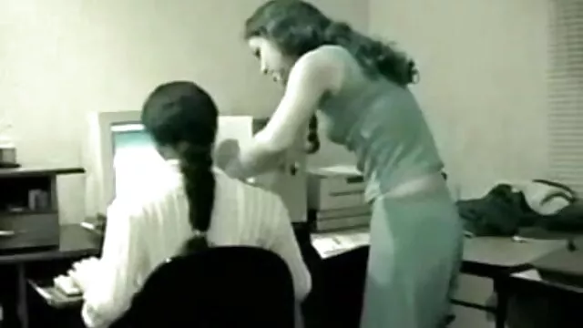 طالب علموں کے ساتھ فیلمسوپر ترکی سفید جرابیں آیا orgasm کے لئے