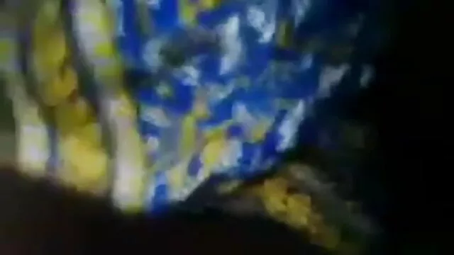 لڑکی اور بھوری آنکھوں کے ساتھ چھوٹی کلیپهای سکسی ترکی چوچیان