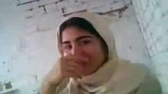 برطانوی موٹی افلام سکسی ترکی گائے چھین بستر میں