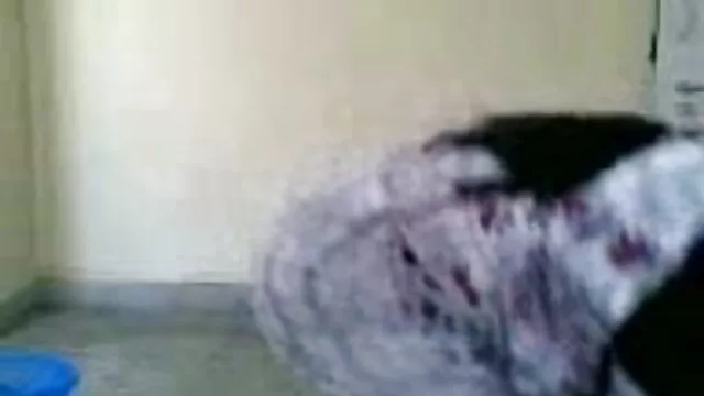 بلی سے محبت کرتا ہے سکس خفن ترکی کے لئے لاڑ خود
