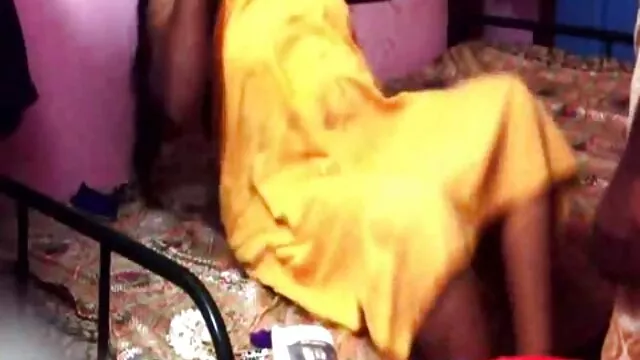 جذبہ کے ساتھ گرم ، شہوت انگیز سنہرے بالوں سکس خفن ترکی والی